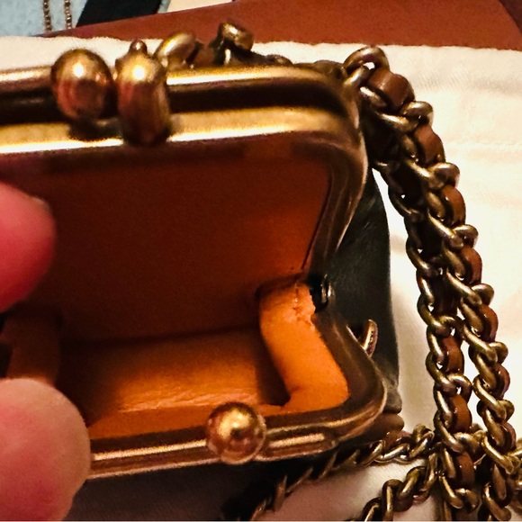 Coach Kisslock Pouch with Rexy and Carriage Print. Single Clasp  Brass Chain. - Picture 7 of 10